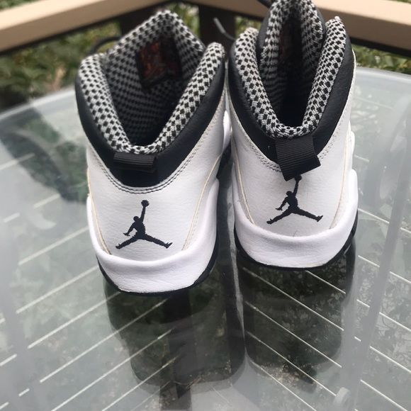 Jordan 10 - Picture 3 of 8